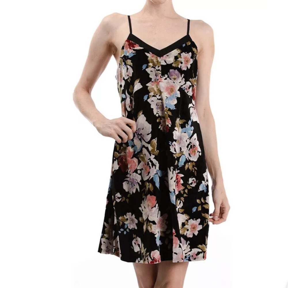Charming Charlie Velvet Dress Sz S